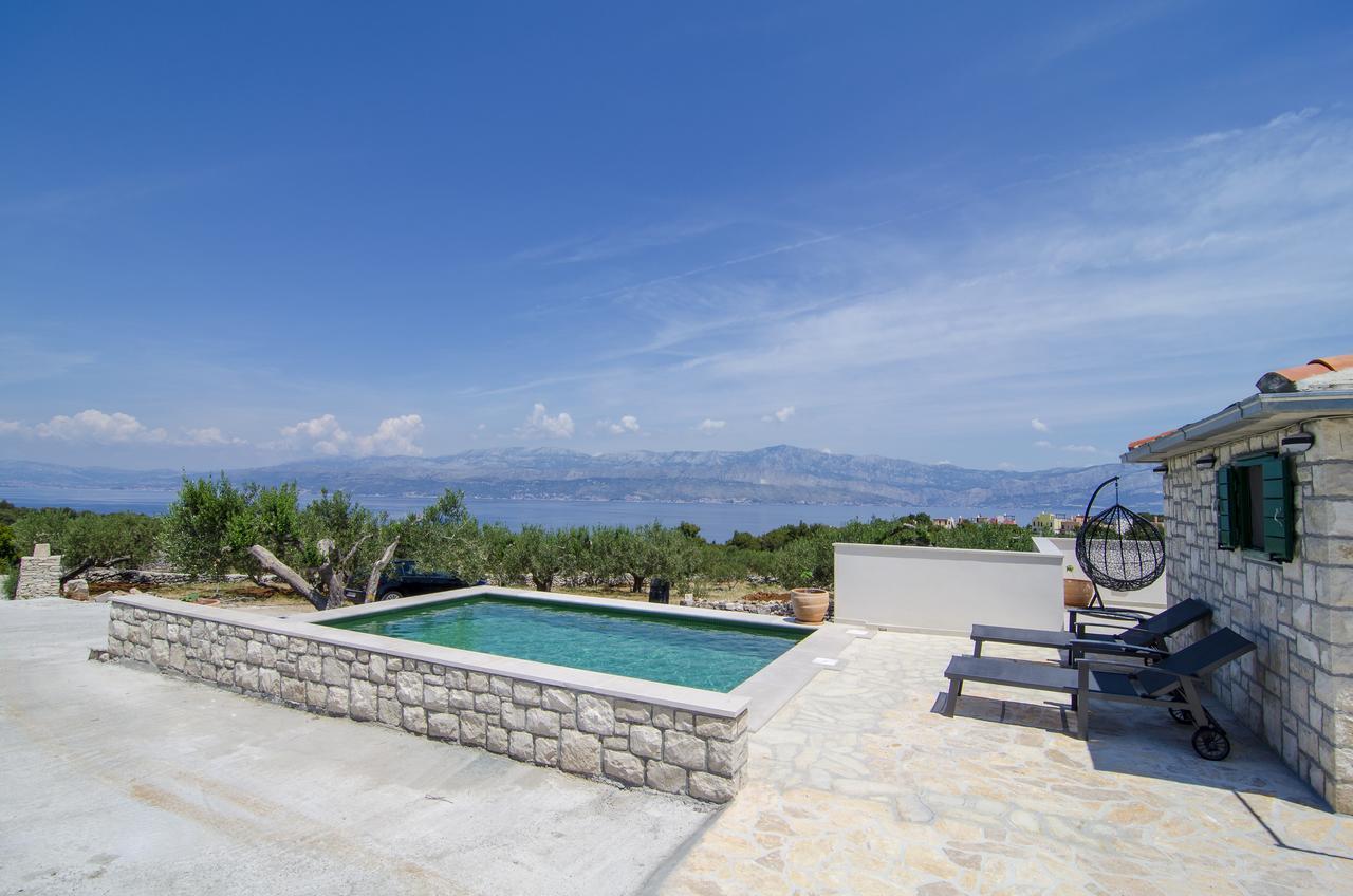 Holiday Home Bliss Splitska Exterior foto