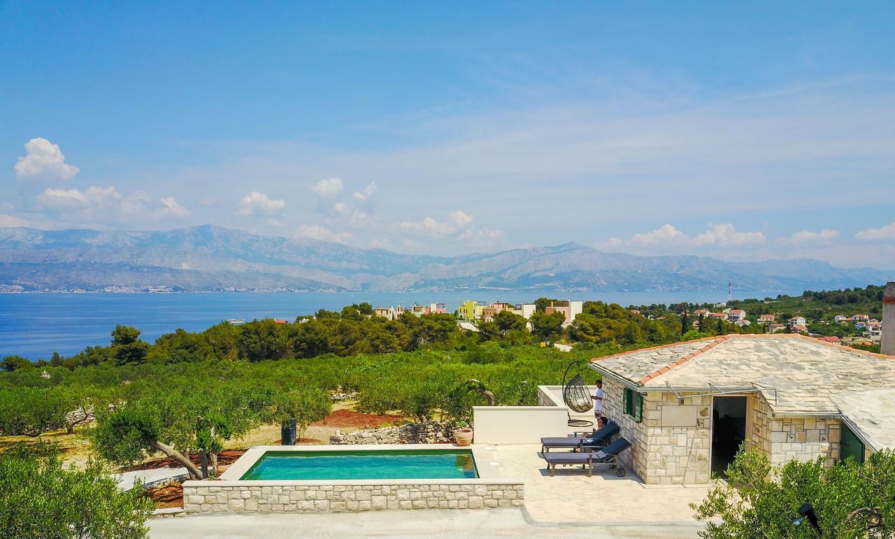 Holiday Home Bliss Splitska Exterior foto