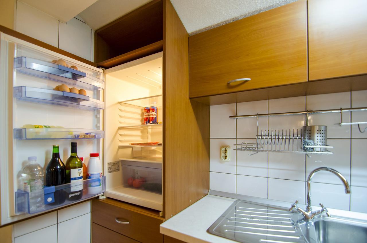 Holiday Home Bliss Splitska Exterior foto